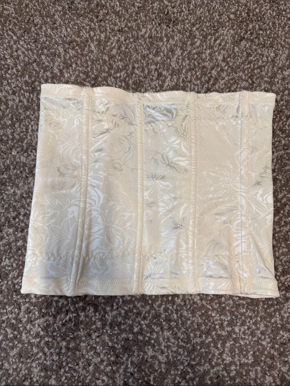 Maidenform Ivory Floral Lace Waist Cincher